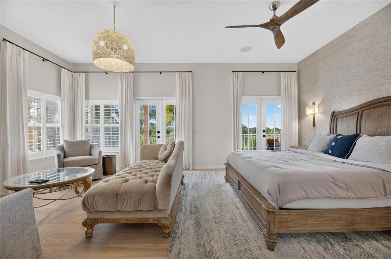 825 Islebay Drive, Apollo Beach, FL 33572 Photo