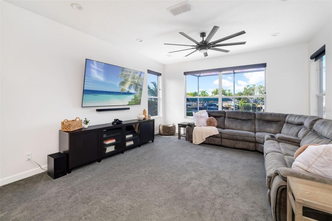 124 41st Circle E, Bradenton, FL 34208 Photo