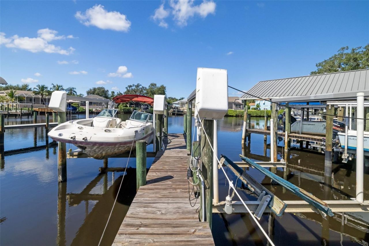 124 41st Circle E, Bradenton, FL 34208 Photo