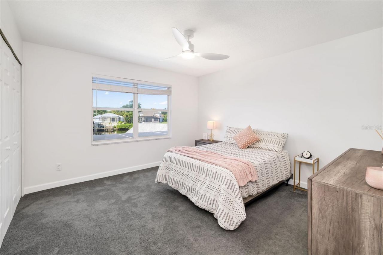 124 41st Circle E, Bradenton, FL 34208 Photo
