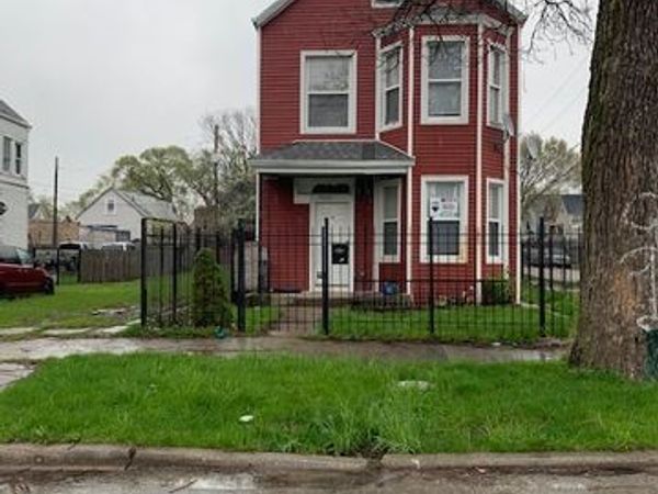 5243 S Hoyne Avenue , Unit 1R, Chicago, IL 60609
