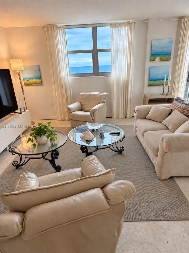 9273 Collins Ave, Unit 912, Surfside, FL 33154 Photo