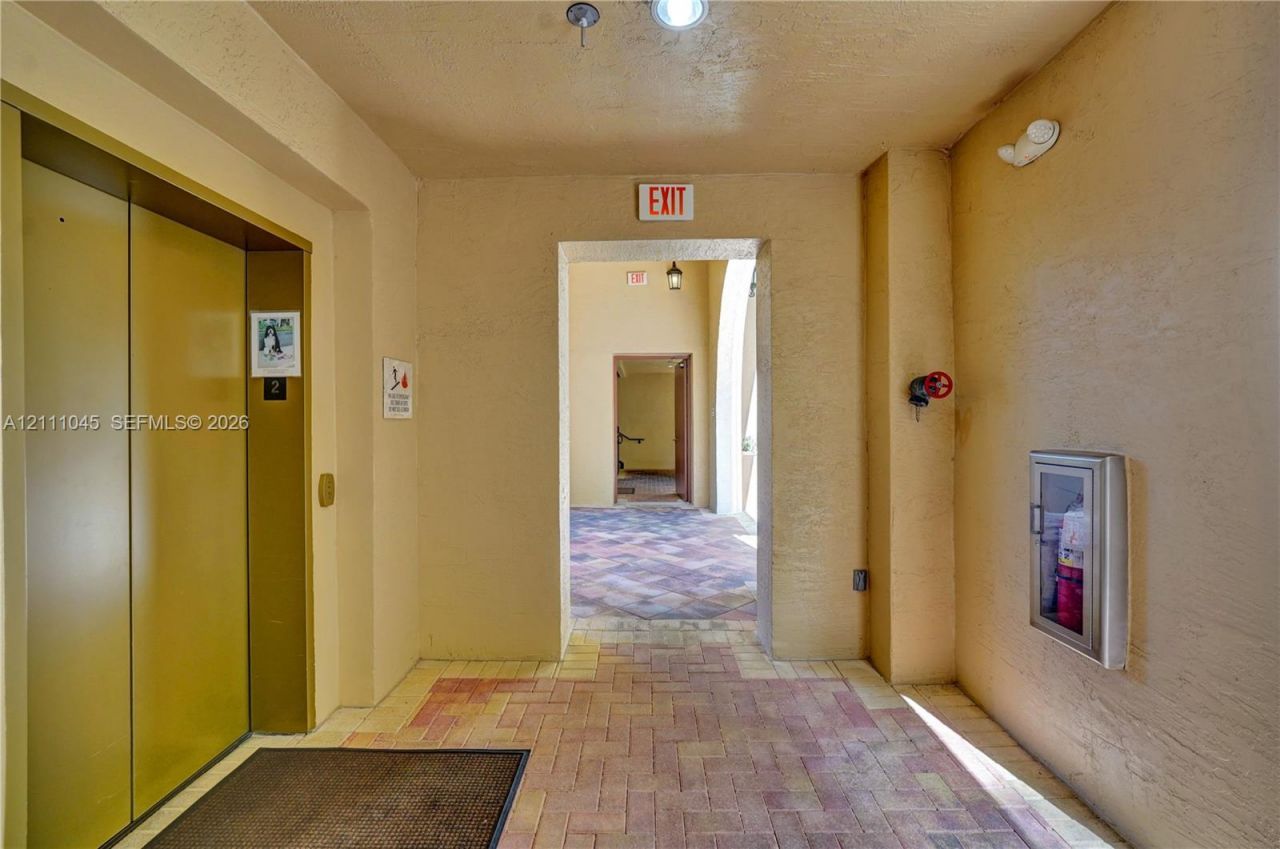 2901 NW 126th Ave, Unit 2-225, Sunrise, FL 33323 Photo