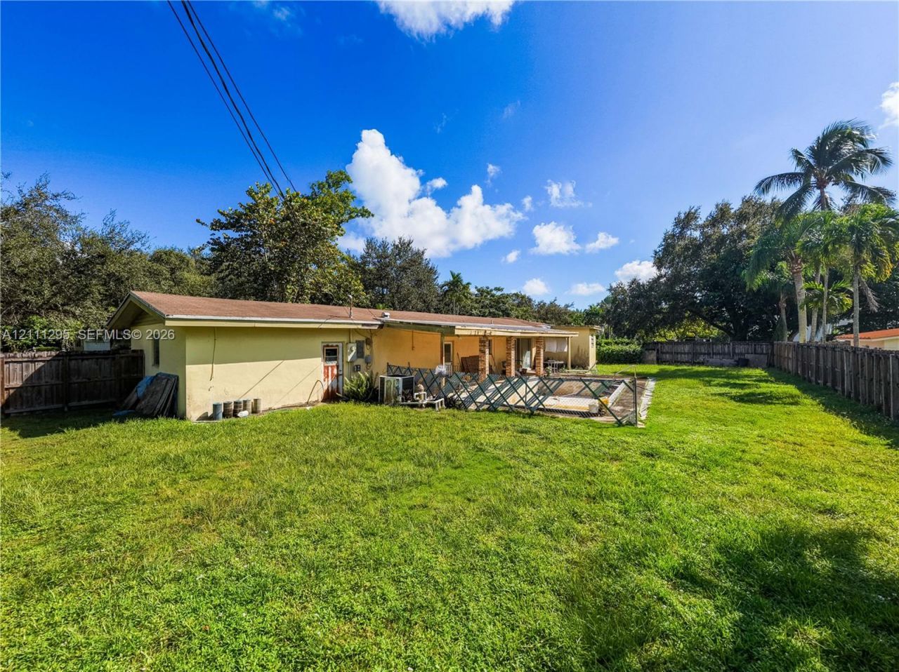 12940 SW 82nd Ct , Pinecrest, FL 33156 Photo