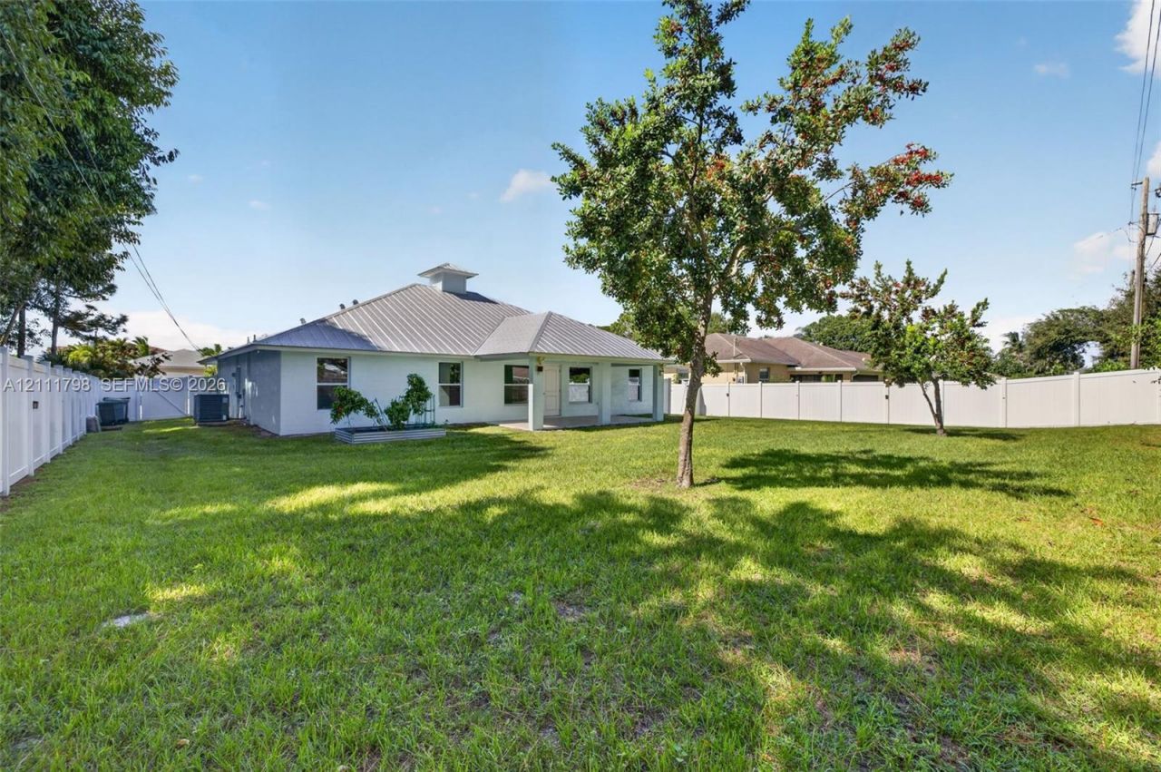 2861 SW Giralda St, Port Saint Lucie, FL 34953 Photo