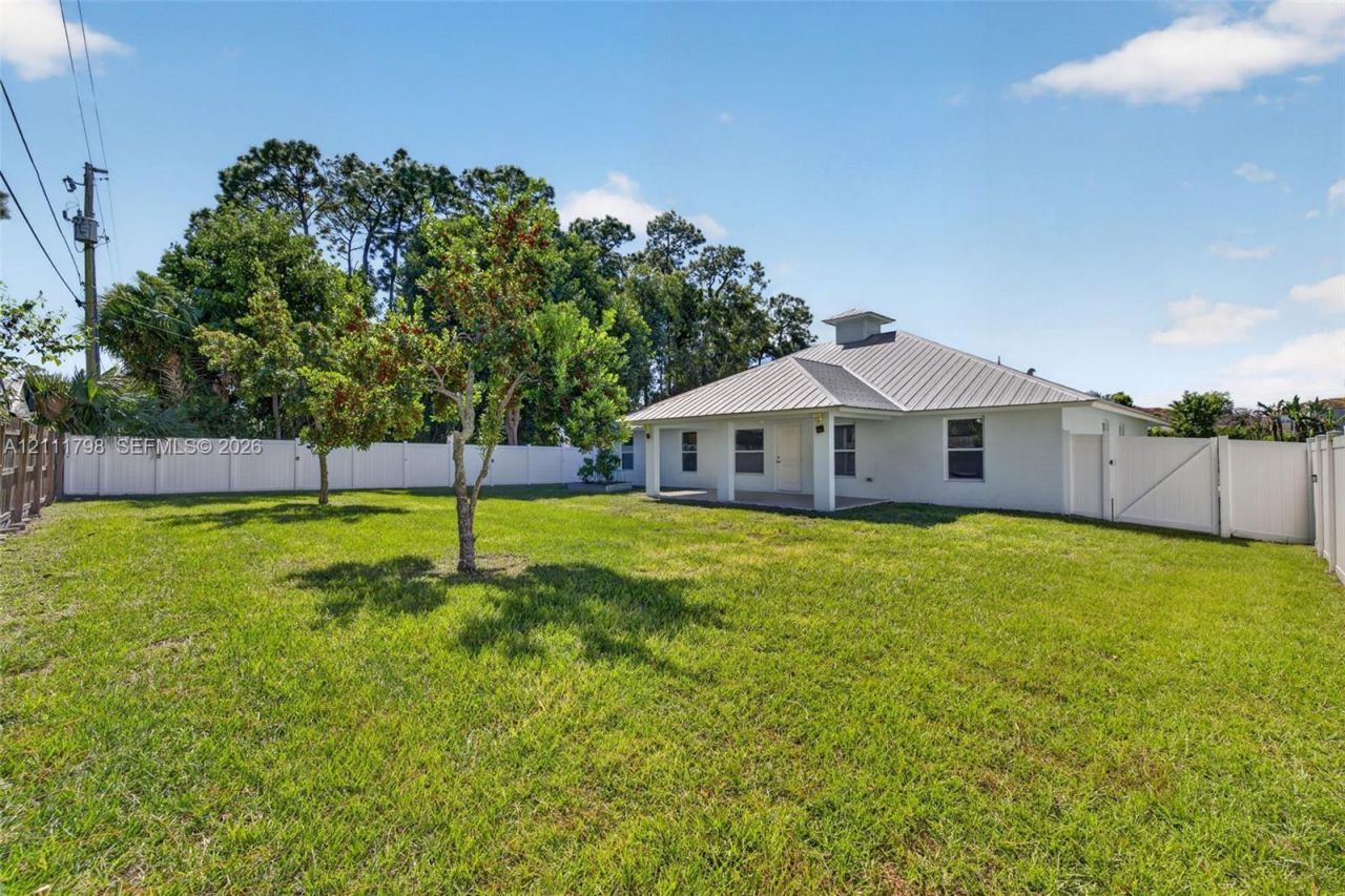 2861 SW Giralda St, Port Saint Lucie, FL 34953 Photo