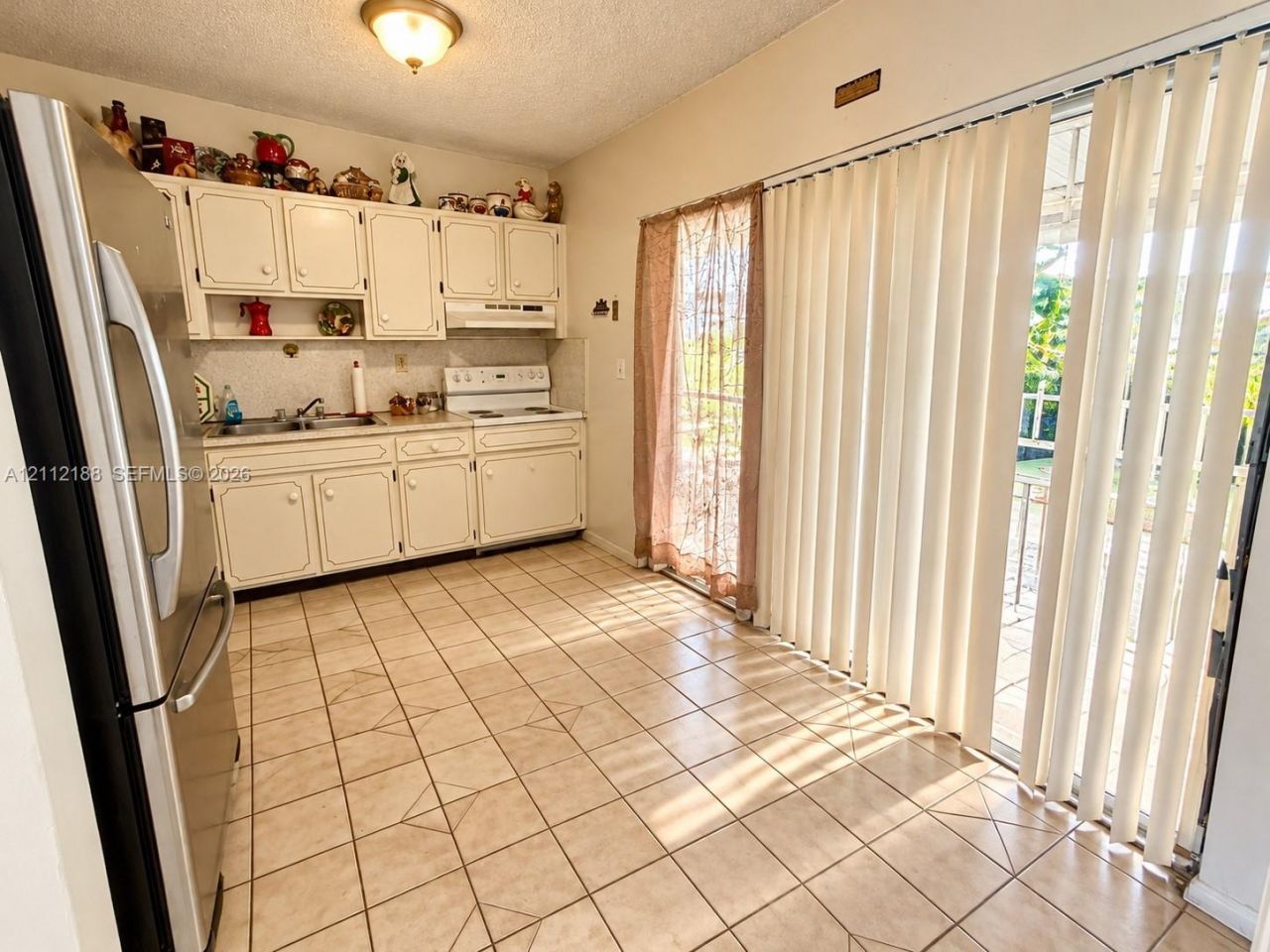 2445 SW 19th St , Miami, FL 33145 Photo