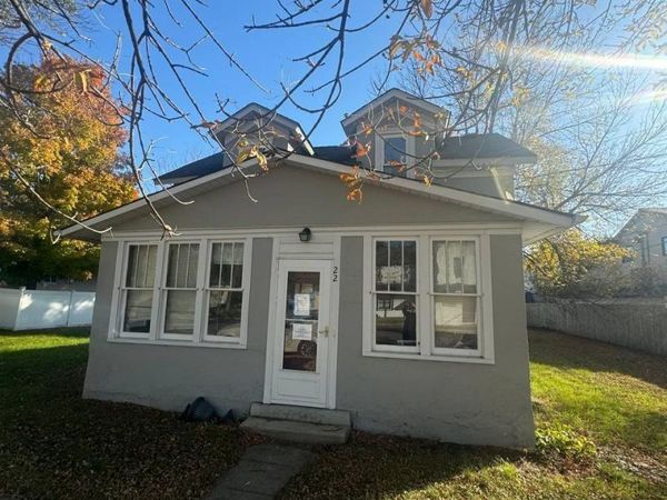 22 Hickory Street N, Lester Prairie, MN 55354