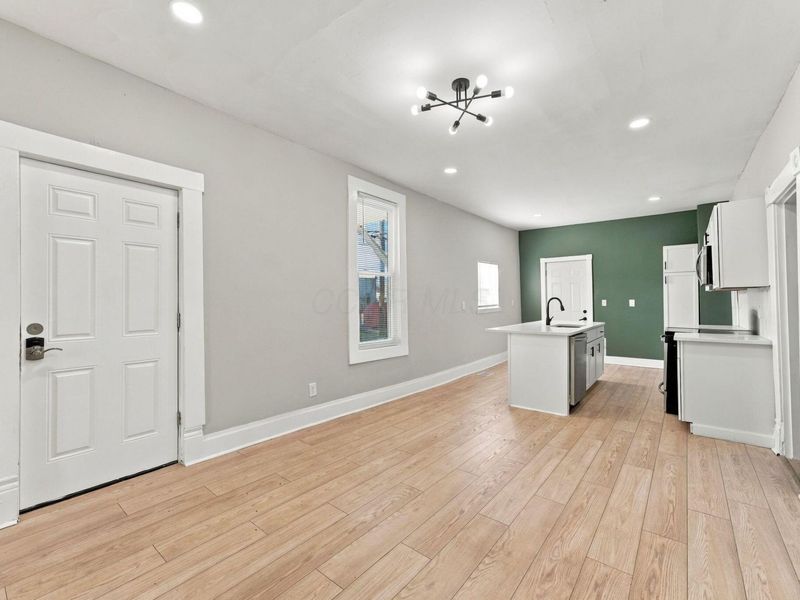 33 N Hartford Avenue, Columbus, OH 43222 Photo 11