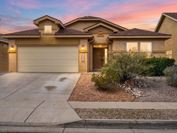 10435 Savoy Drive NW, Albuquerque, NM 87114