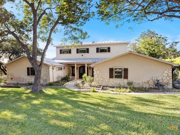 1155 Blue Water Drive , Canyon Lake, TX 78133