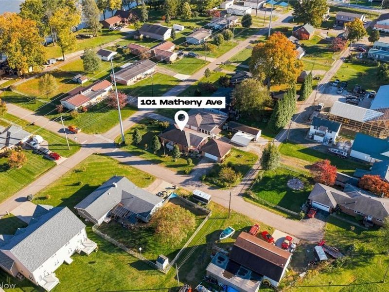 101 Matheny Avenue , Belpre, OH 45714 Photo 24