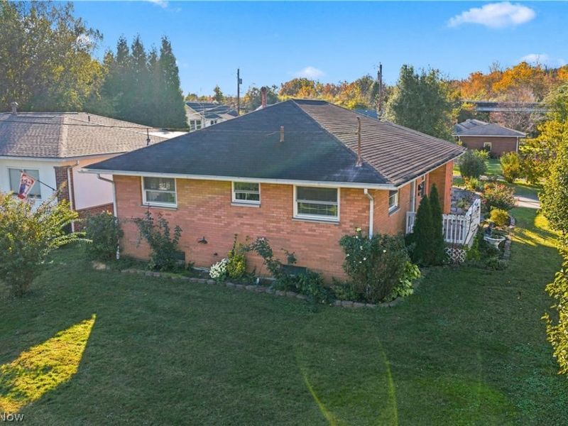 101 Matheny Avenue , Belpre, OH 45714 Photo 27