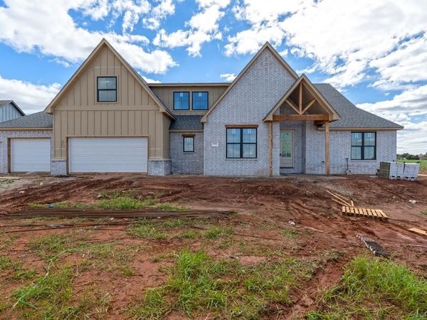 19501 Cashion Lakes Drive, Cashion, OK 73016