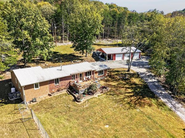 115 W. Creek Ln, Gainesboro, TN 38562