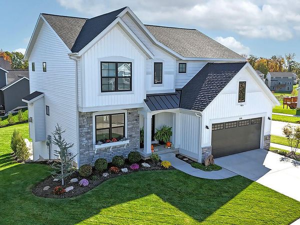 508 Park Pl Drive NE, Rockford, MI 49341