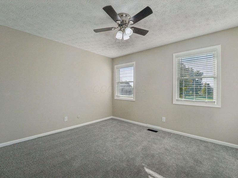 6590 Davis Road, Hilliard, OH 43026 Photo 32
