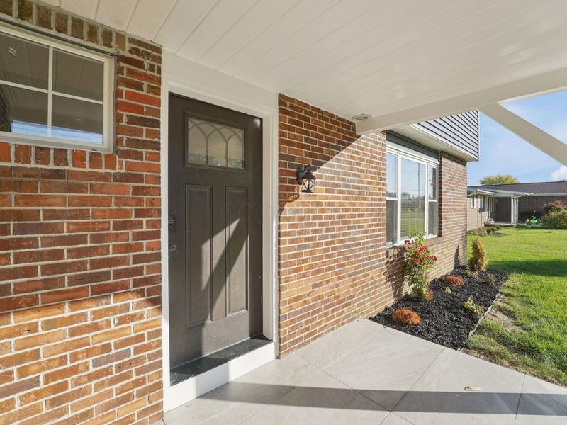 6590 Davis Road, Hilliard, OH 43026 Photo 5