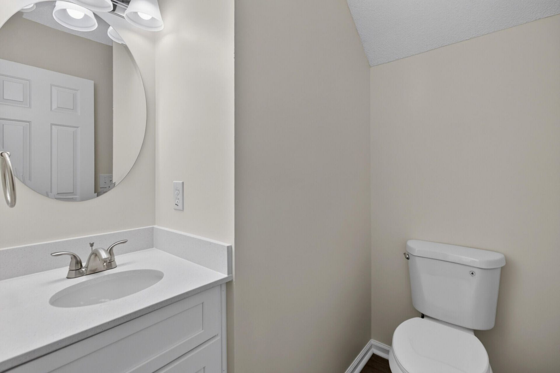114 Elbow Circle Photo 14