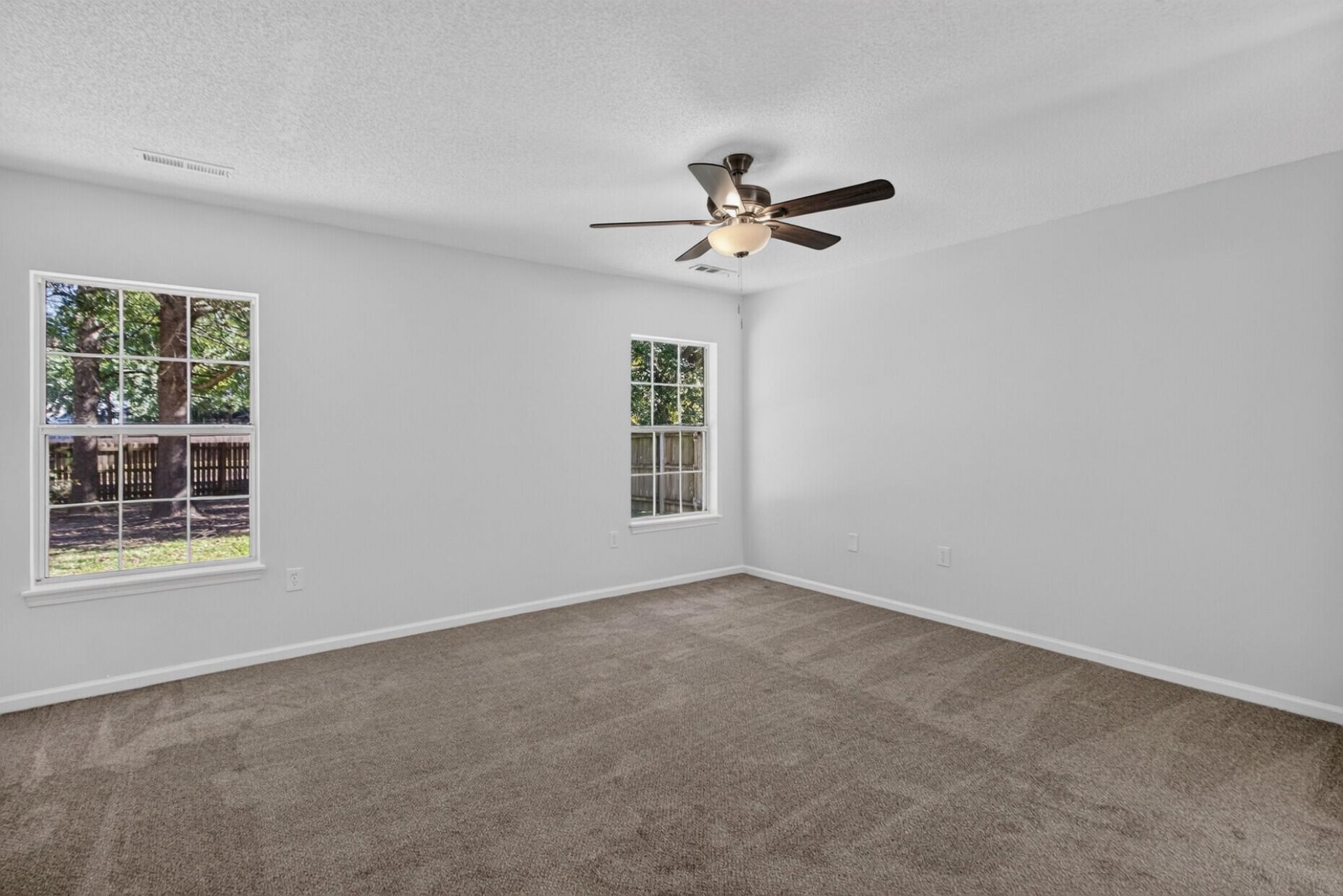 114 Elbow Circle Photo 16
