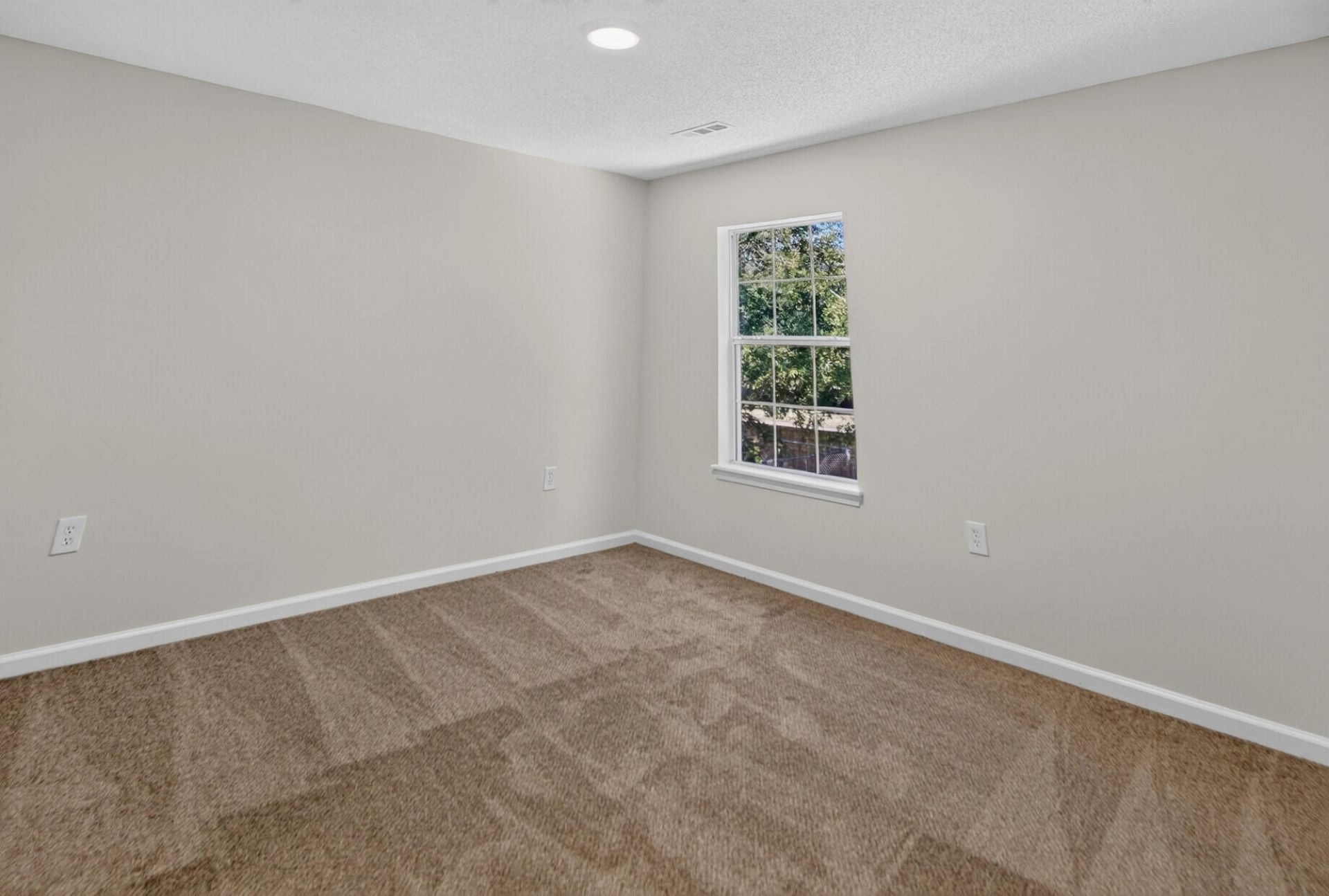 114 Elbow Circle Photo 30