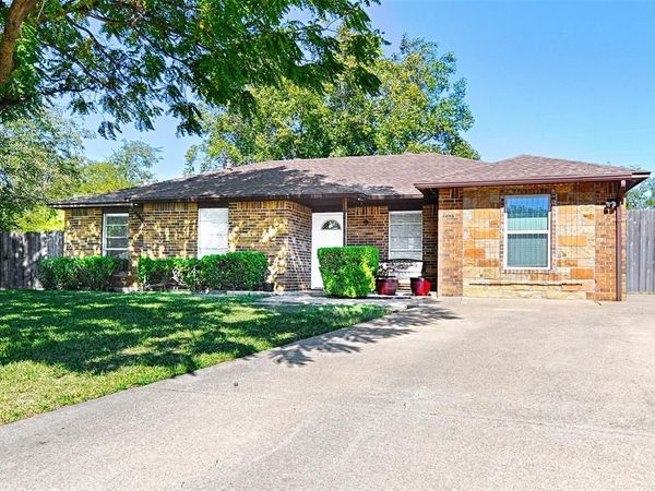 305 Tejas Drive, Glenn Heights, TX 75154