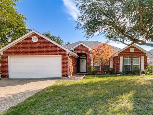 10533 Whitestone Ranch Road, Benbrook, TX 76126