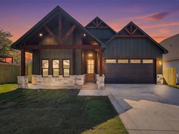 5015 Waddell Street, Sansom Park, TX 76114