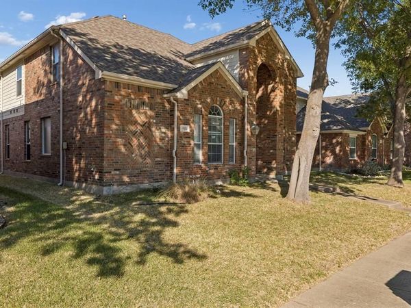 1703 Broadmoor Drive, Allen, TX 75002