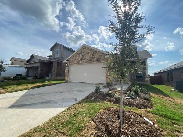 1315 DRAPER Lane , Forney, TX 75126