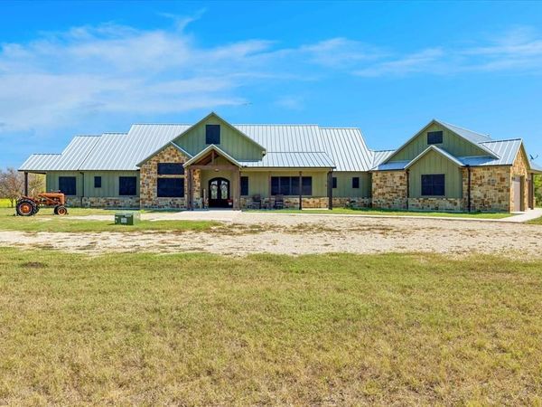 5921 Hawkeye Road , Krum, TX 76249