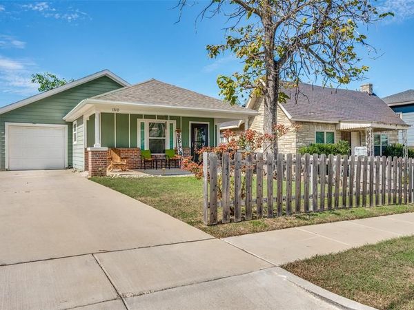 1310 New York Avenue, Fort Worth, TX 76104