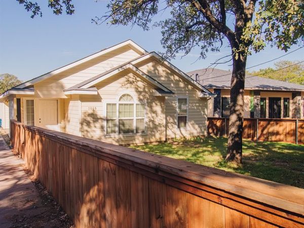 1009 Stuart Road, Denton, TX 76209