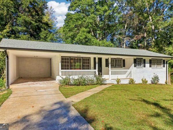490 Jefferson Avenue, Fayetteville, GA 30214