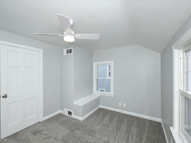 1444 Oakwood Avenue, Akron, OH 44301 Photo 19