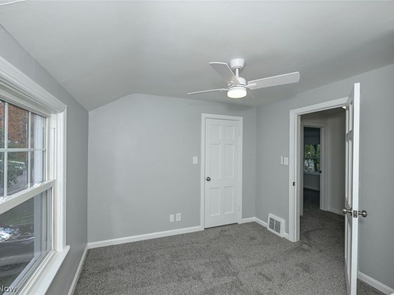 1444 Oakwood Avenue, Akron, OH 44301 Photo 21