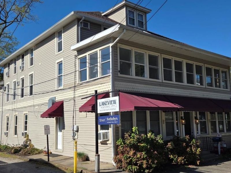 162 Walnut Ave., Unit 10-11, Lakeside, OH 43440 Photo 1