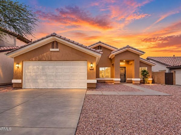 4638 E SUMMERHAVEN Drive, Phoenix, AZ 85044