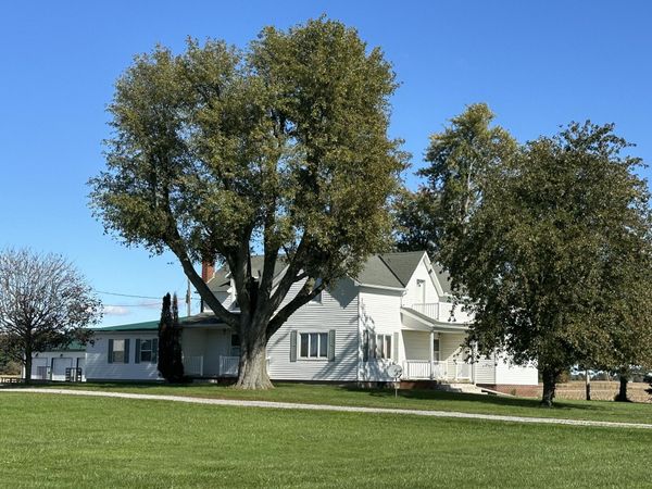 16741 Township Road 100 , Kenton, OH 43326