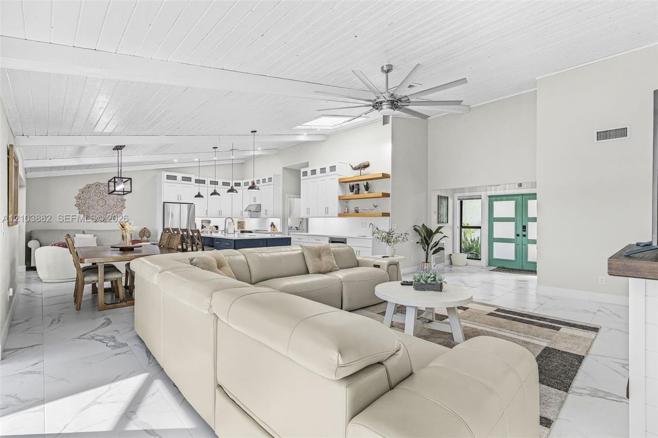 5413 Skyline Blvd, Cape Coral, FL 33914 Photo