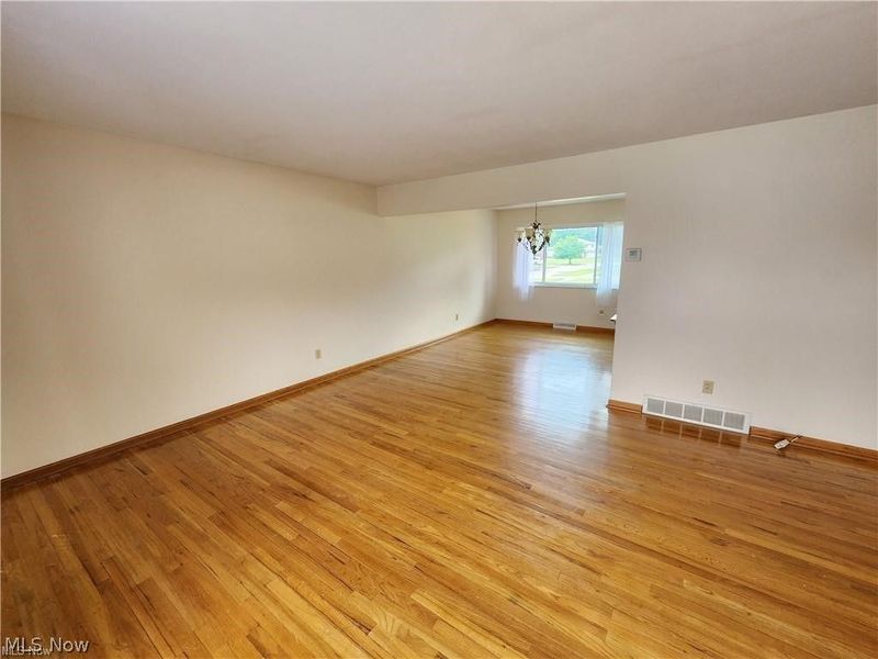 5650 Cascade Court, Seven Hills, OH 44131 Photo 6