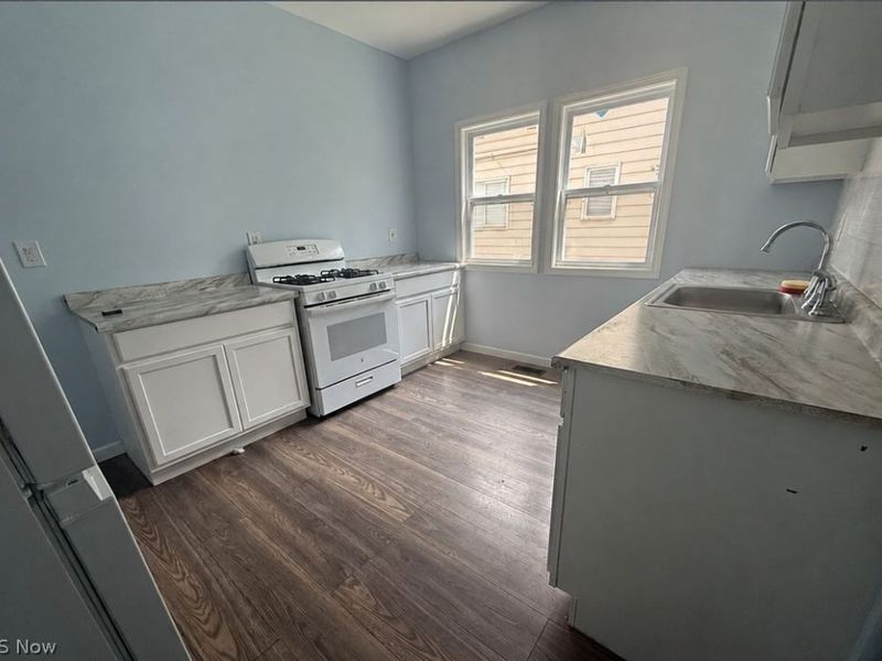 1588 S Green Road, South Euclid, OH 44121 Photo 7