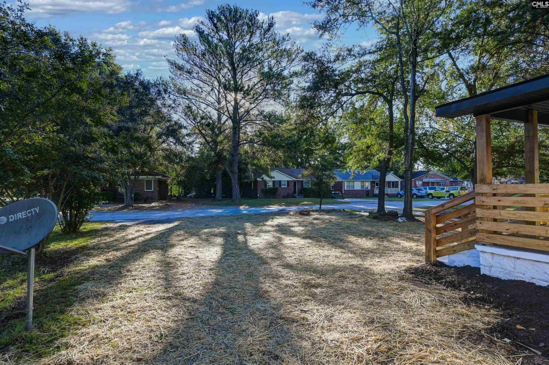 1203 Chevis Street  Photo 14