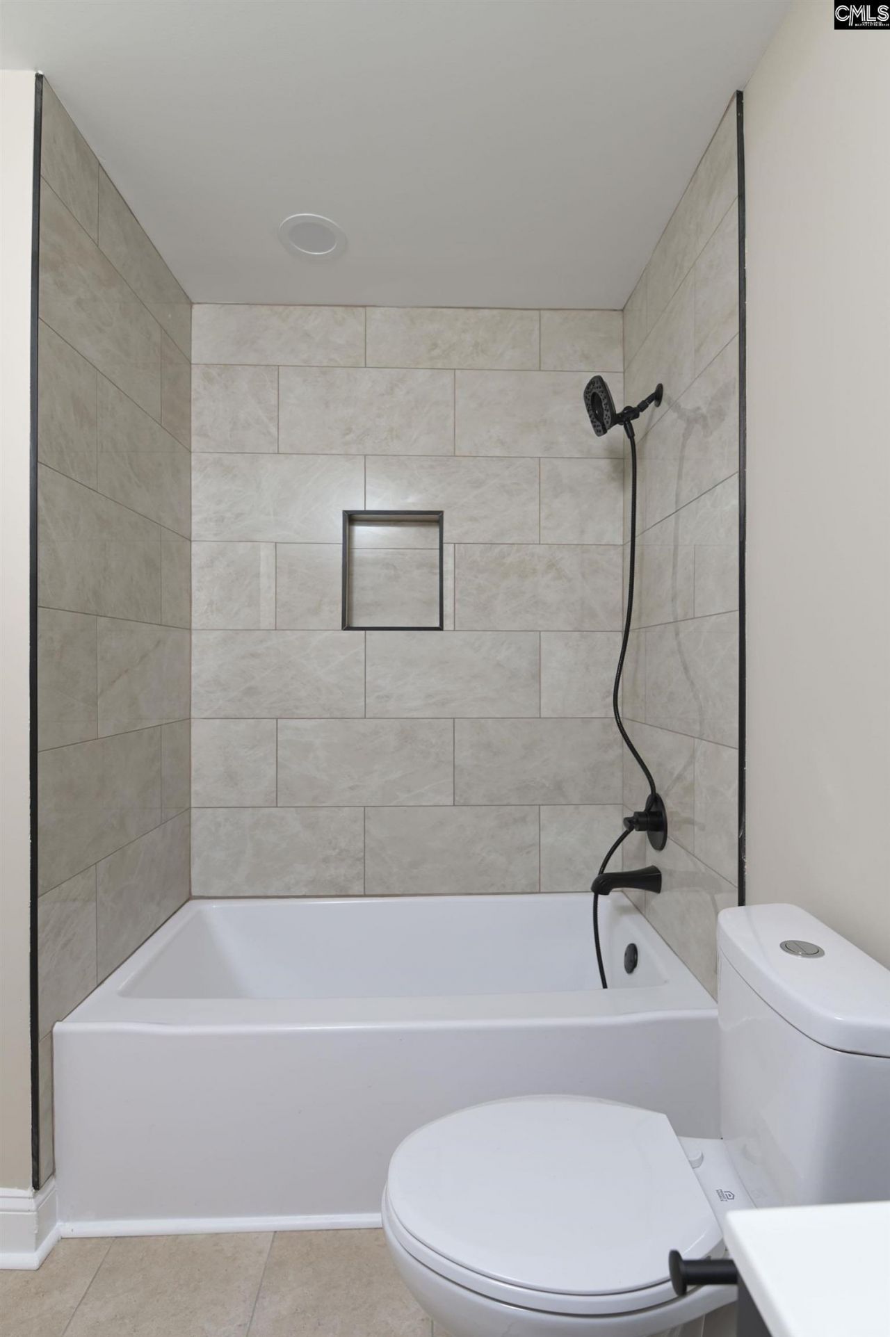 1203 Chevis Street  Photo 43