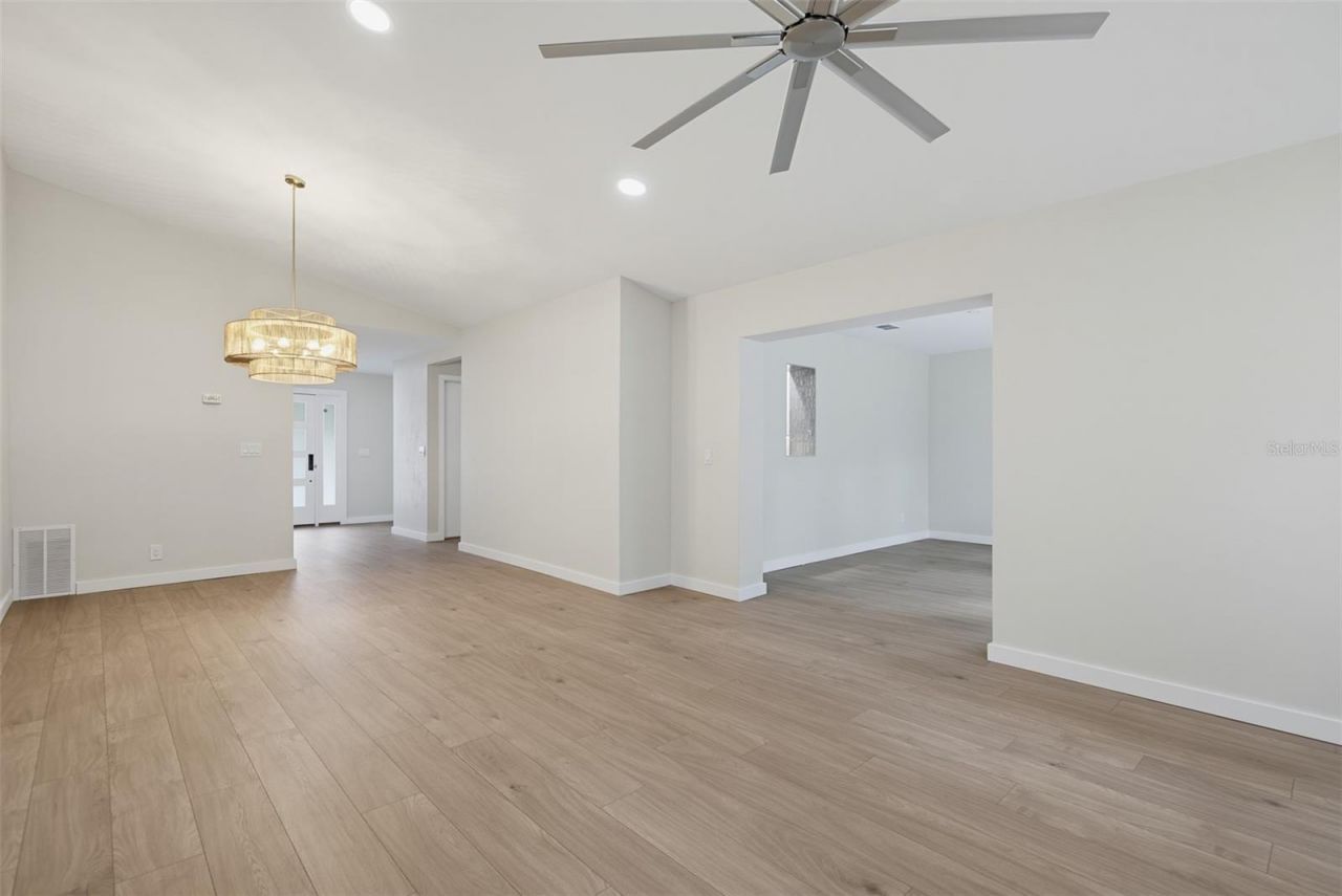646 Yupon Avenue , New Smyrna Beach, FL 32169 Photo