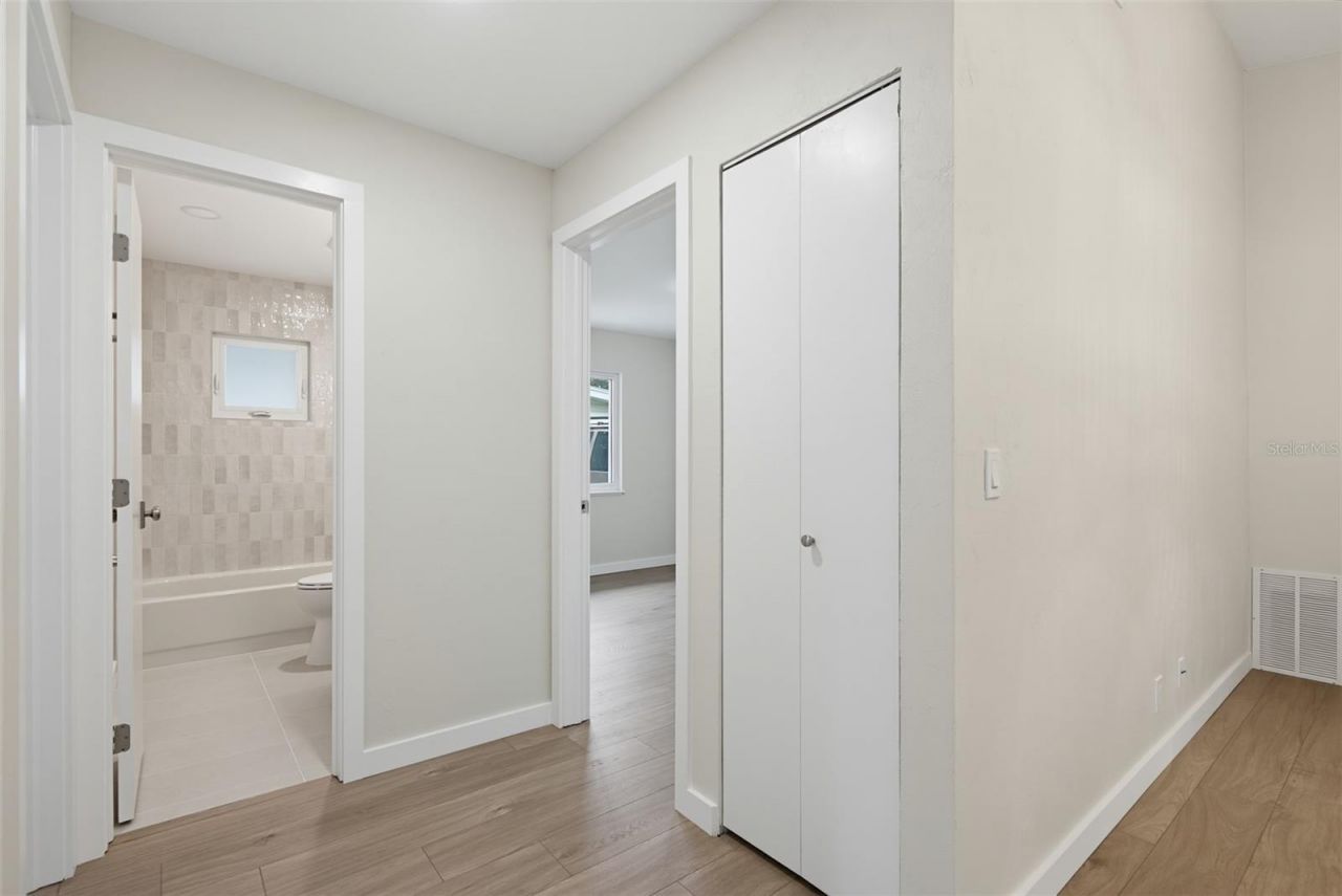 646 Yupon Avenue , New Smyrna Beach, FL 32169 Photo