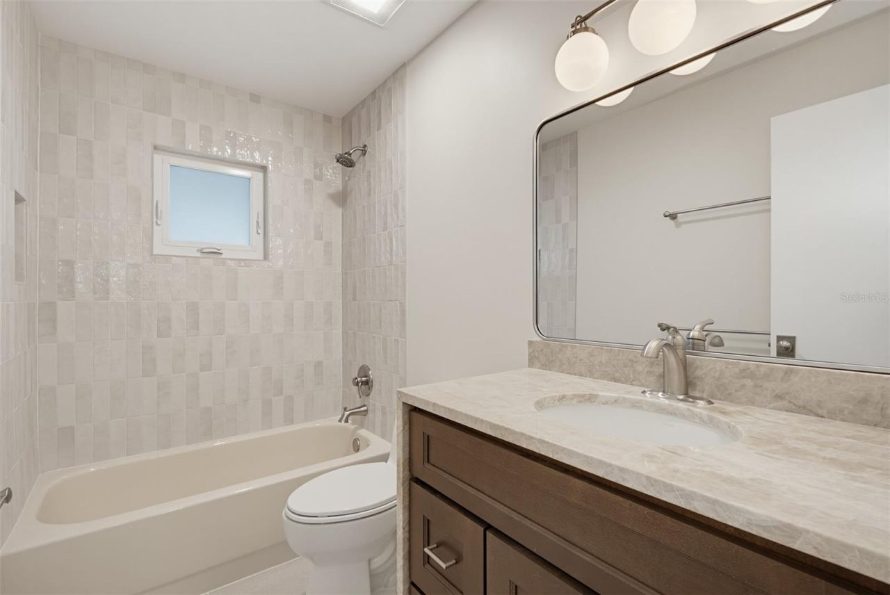 646 Yupon Avenue , New Smyrna Beach, FL 32169 Photo