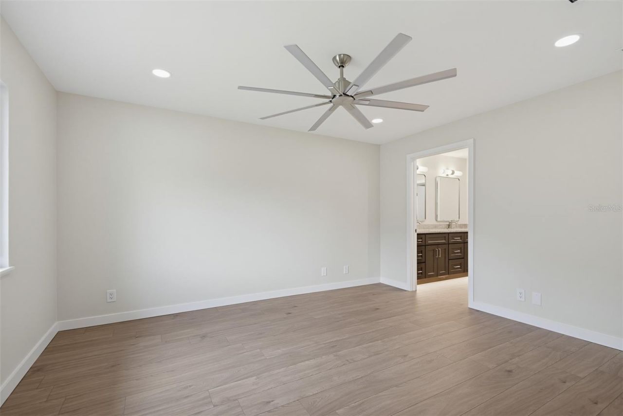 646 Yupon Avenue , New Smyrna Beach, FL 32169 Photo