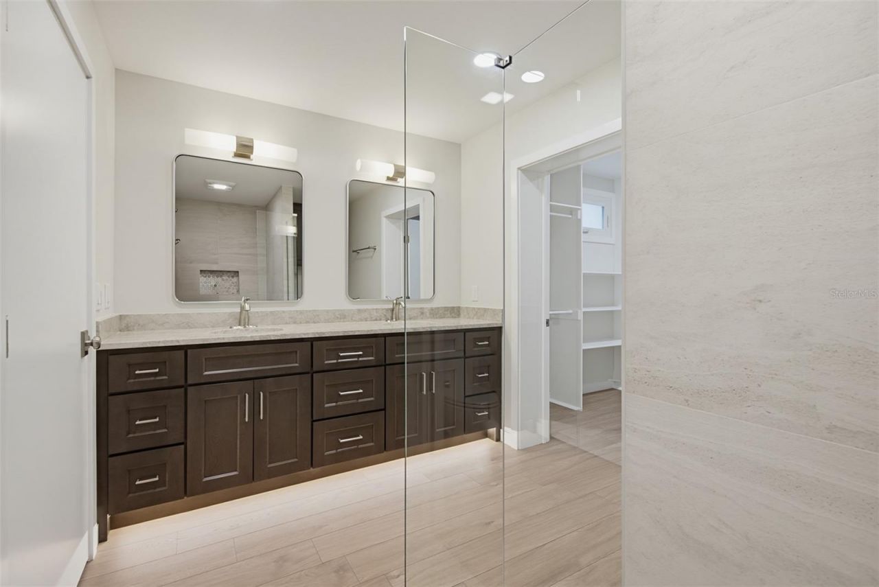 646 Yupon Avenue , New Smyrna Beach, FL 32169 Photo