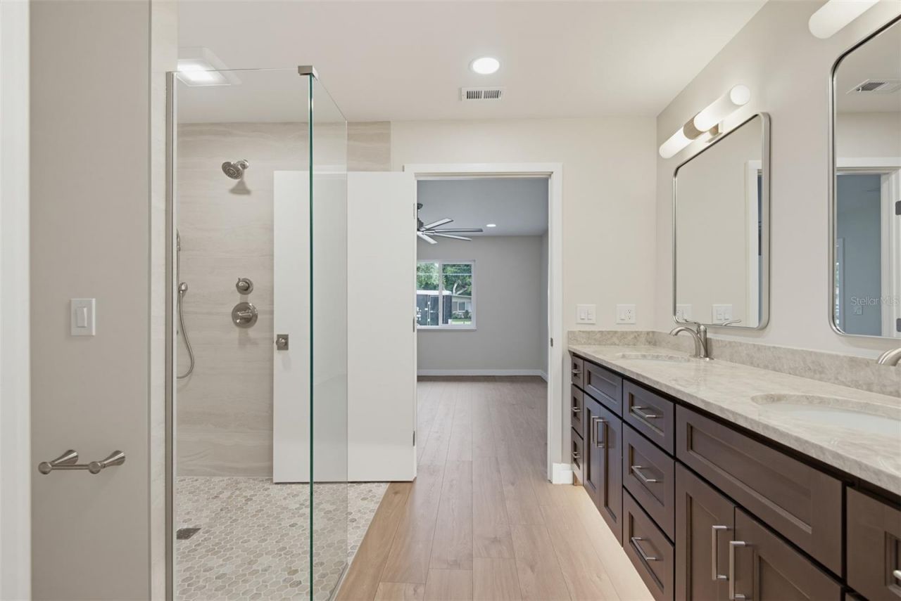 646 Yupon Avenue , New Smyrna Beach, FL 32169 Photo